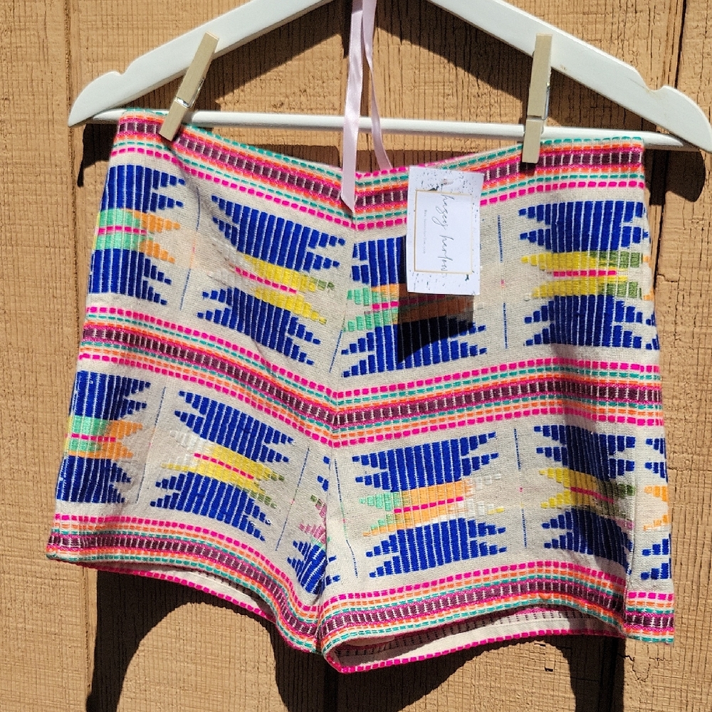 EN CRËME SHORT